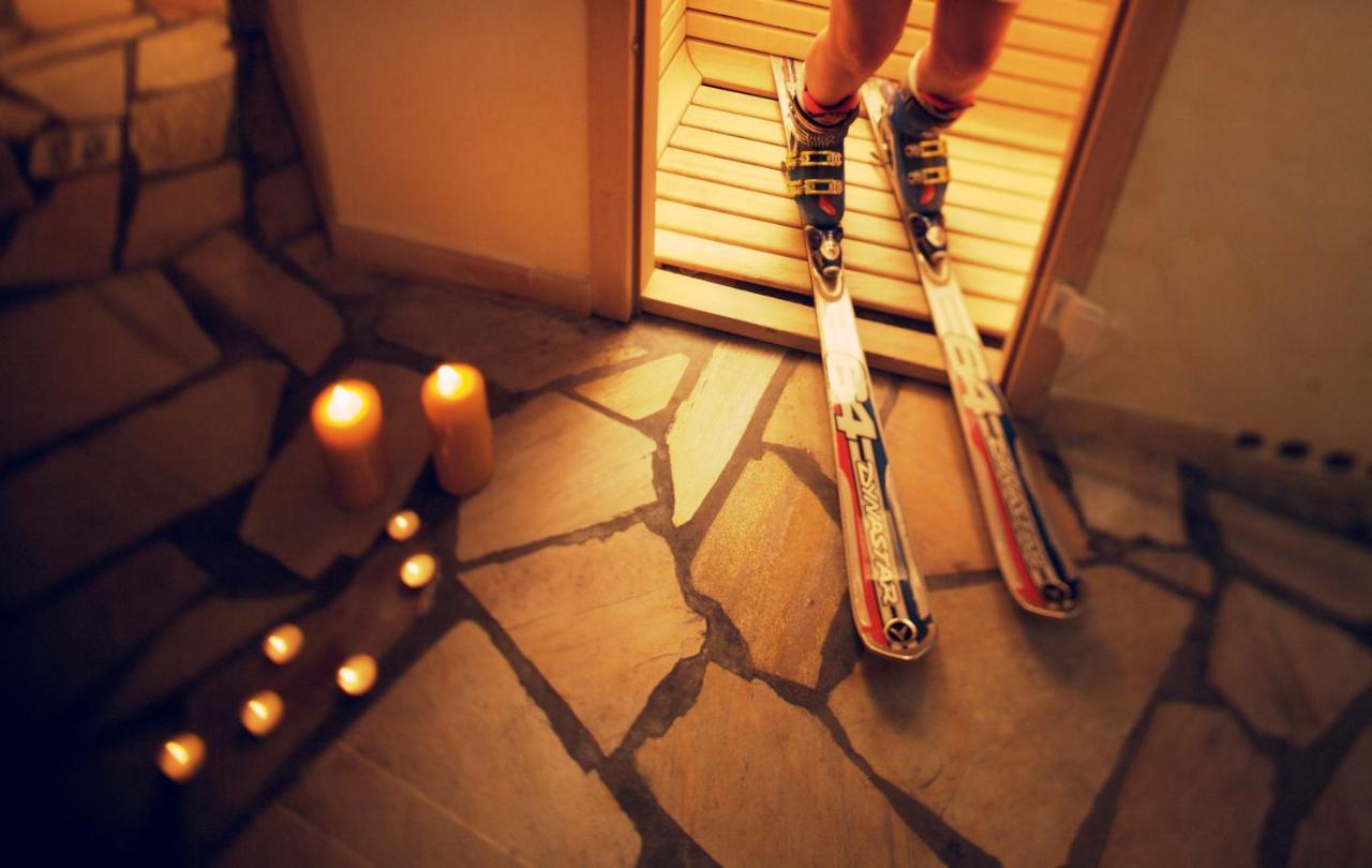 Pippo Hotel Terzolas エクステリア 写真