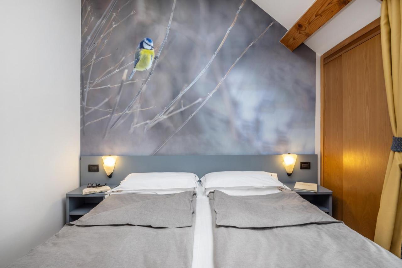 Pippo Hotel Terzolas エクステリア 写真